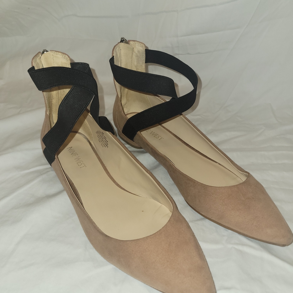 Nine West Tan Women's Flats with Black Straps